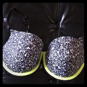 34DD Leopard Bra VS Pink 🎀